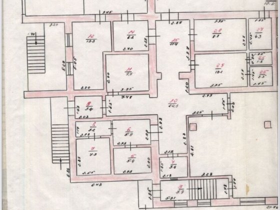 Продам просторе приміщення у місті з великою квадратурою Кам'янець-Подільський