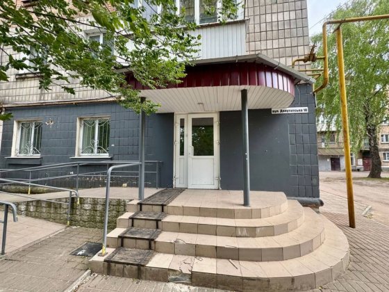 Продам магазин Центр Конотоп