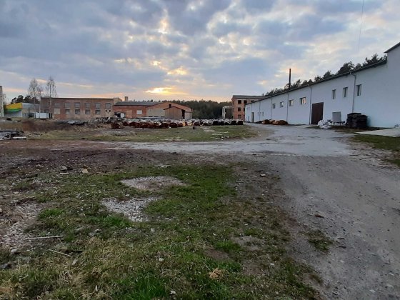 Продам виробниче приміщення Кременец