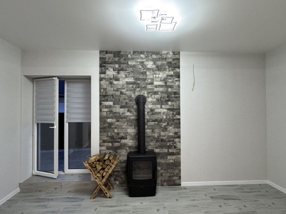 Нове| під будь-який бізнес| Центр| 84м2+2 сот.землі (фасад| Росвигово Мукачеве