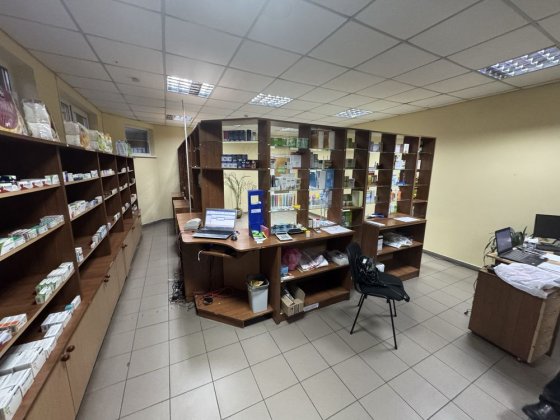 Торгово-офісне Центральний ринок/АТБ Мукачево