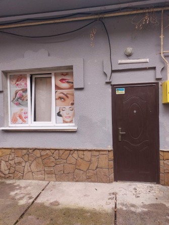 В центральній частині міста продається офісне приміщення - фото 1