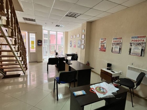 Продається комерція біля Зеленого ринку Мукачеве