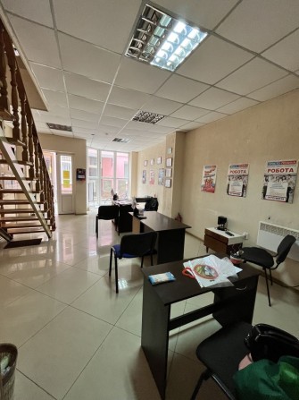 Продається комерція біля Зеленого ринку - фото 1