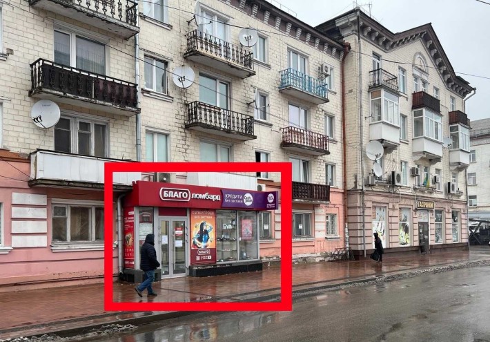 Торг. Нежитлове приміщення на площі. 50 мкв. - фото 1