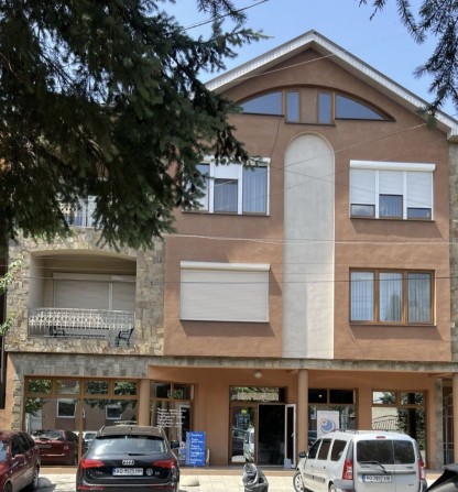Продам комерційне приміщення в м.Мукачево по вул.Маргітича! - фото 1