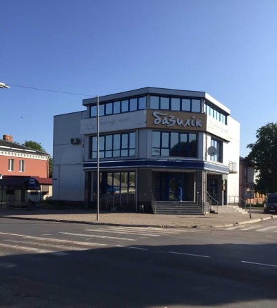 Продам комерційне приміщення у Нововолинську, бульвар Шевченка - фото 1