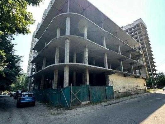 Продаж спільне завершення будівництва ТЦ в м. Обухів Київська область Обухов