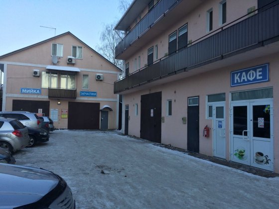 продам будівлю з орендним бізнесом Обухів