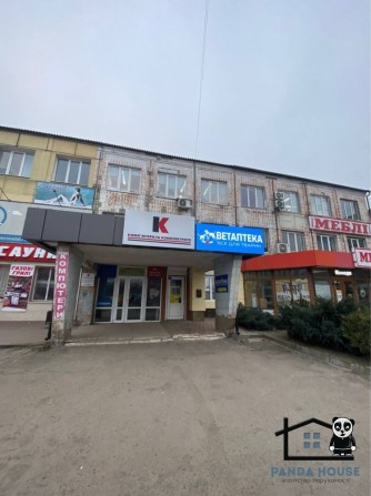 Продається частина адмін. будівлі - фото 1