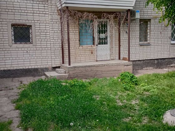 Офіс з окремим входом Сміла