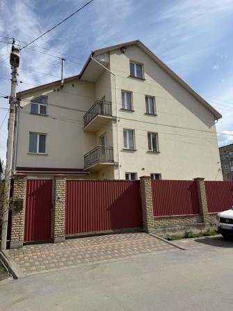 Продаж комерційної нерухомості, 930.8 кв.м - фото 1