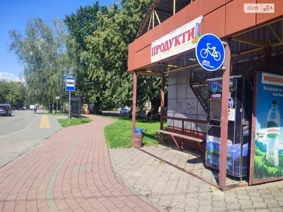 Продається приміщення в Дубово на зупинці Хмельницкий