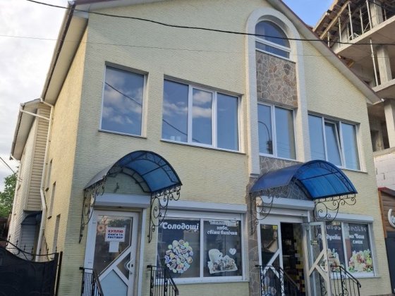 Продаж салон краси Центр Хмельницкий