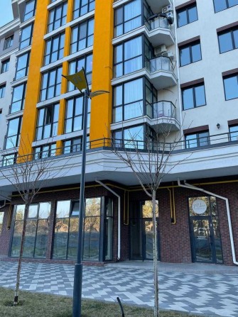 Буча фасад комерційне приміщення 44 кв.м. ЖК "На Прорізній", 58000 у.о - фото 1