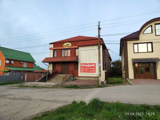 Продаємо окрему будівлю у Південо-Західному районі Хмельницкий