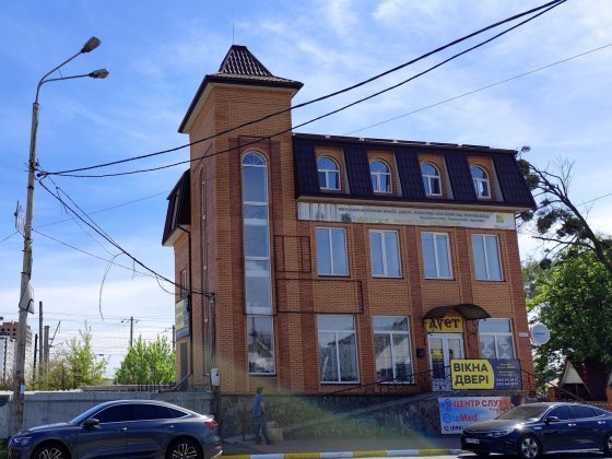 Продаж комерційної будівлі Буча центр вокзал Буча