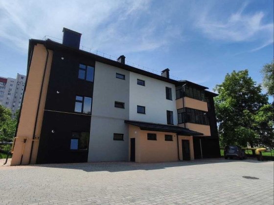 Приміщення під гараж в житловому комплексі Хмельницький