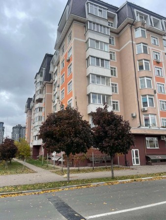 Продаж фасадної комерціі по вул.Б.Хмельницького - фото 1