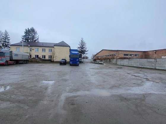 База 5000м і 1,6 га землі Біла Церква