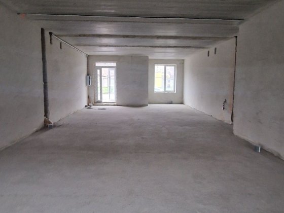 Продається фасадне комерційне приміщення Івано-Франківськ