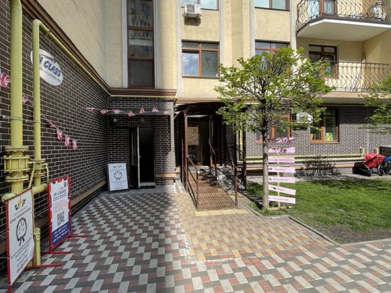 Прожам комерційне приміщення Фасад Окремий вхід ЖК Річ Таун Ірпінь Ирпень