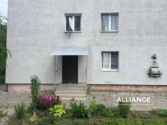 Комерційне приміщення площею 46,3м по вул.Петлюри Ивано-Франковск