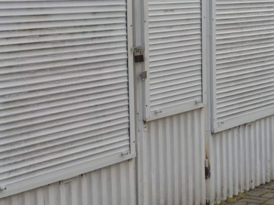 Магазин  на Завокзальному ринку Луцк