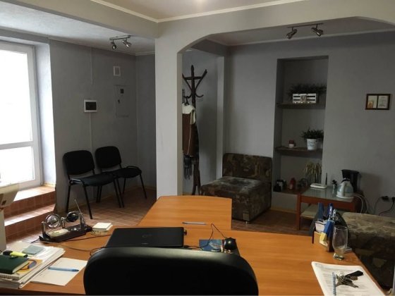 Терміново комерційне приміщення в центрі 1п. 22 кв.м. Івано-Франківськ