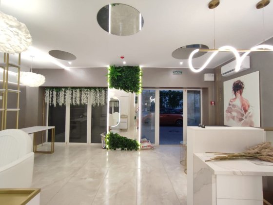 Продам салон краси з дизайнерським ремонтом. Івано-Франківськ