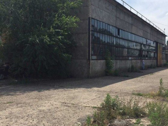 Промислова будівля, складське приміщення 500 кв. м., з з/д колією Кривий Ріг