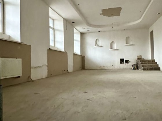 Приміщення вул. С. Колачевського, 30, 200  м2 Кривий Ріг