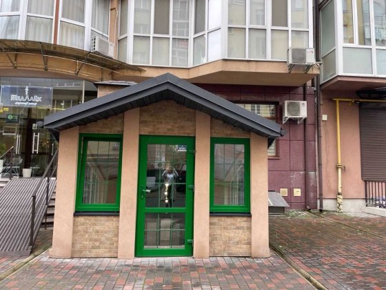 продаю комерційне приміщення в самому центрі міста Івано-Франківськ