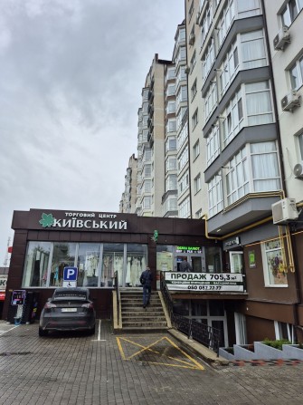 Продаж торгівельного "острівця" ЖК Містечко центральне - фото 1