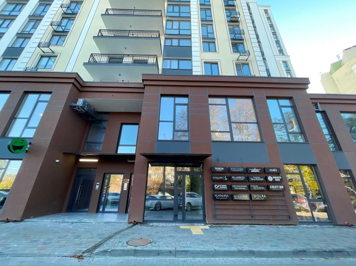 Продаж комерційного приміщення в ЖК "Kyiv Sky" - фото 1