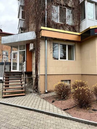 Продам офісне приміщення в центрі міста - фото 1