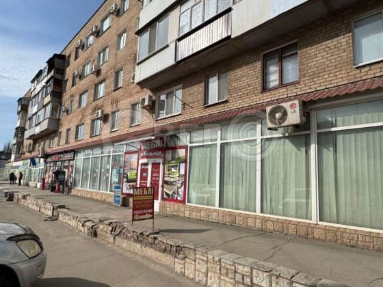 Продаж магазину на "Вечірньому", вул. Павла Глазового Кривий Ріг