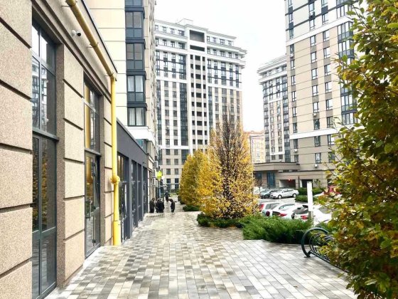 Центральний парк. Просторе комерційне приміщення з ремонтом! Ирпень