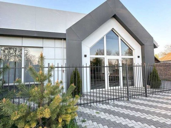 Продам комерційне приміщення Кременчуг