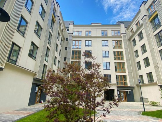 Фасадне комерційне приміження з окремим входом ЖК Бургундія Ирпень