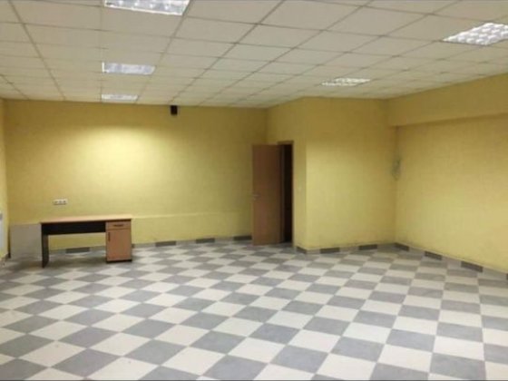 Продаж комерційного приміщення вільного призначення Івано-Франківськ