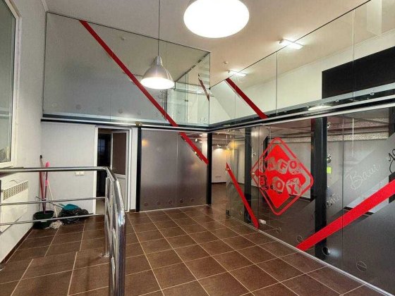 Комерційне приміщення в центрі Івано-Франківськ