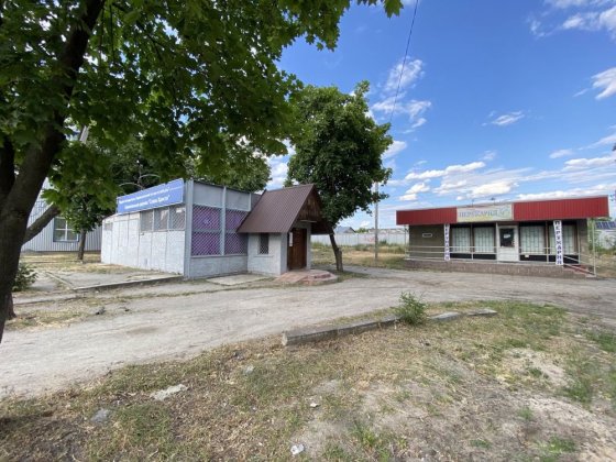 Продаж ділянки та приміщень . вул . Центральна Ірпінь