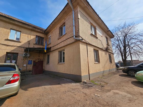 Продаётся нежилое помещение на Дзержинке, ул. Бызова, 5 Кривий Ріг