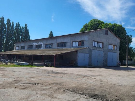 Продається комерційно-промислове приміщення в м. Переяслав Переяслав-Хмельницкий