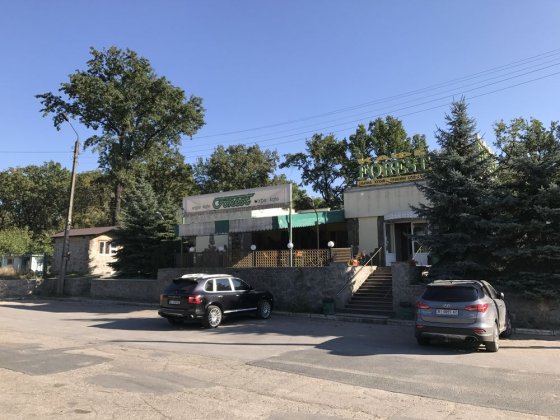 Продам нежитлову будівлю Траса Київ-Харків с.Копили Полтава