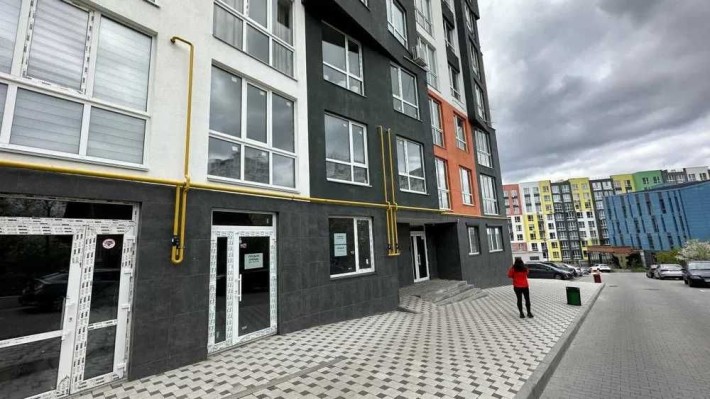Продам 66 м² комерційного приміщення на фасаді — ідеально під бізнес - фото 1