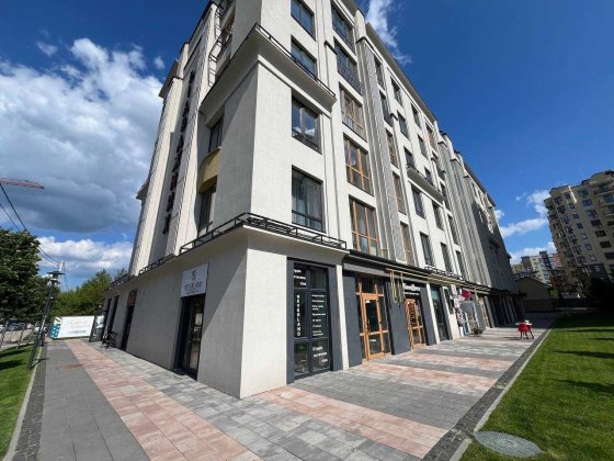 Продаж Фасадного приміщення у густонаселеному районі, 38.9 м2 Ірпінь