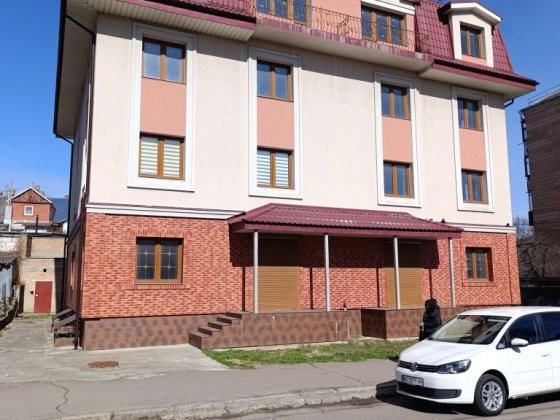 Продам нежитлове приміщення! Р-н. Пивзавод! Фасадне! Рівне