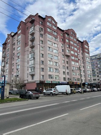 Напівцокольне комерційне приміщення вул. Симоненка - фото 1